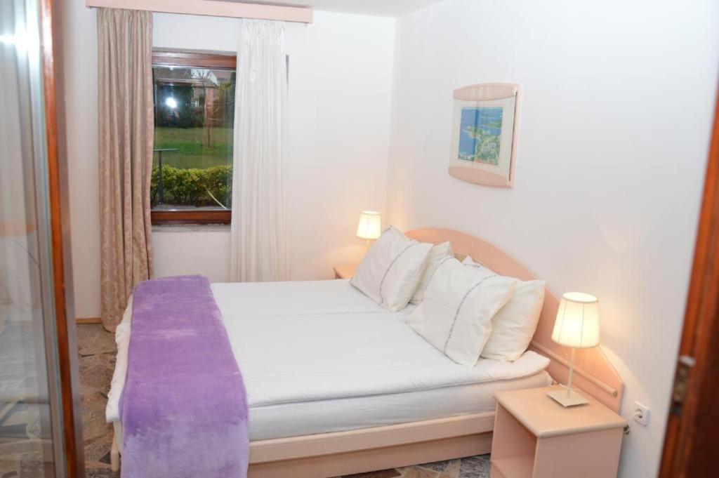 Residence Agata Nova Vas (Porec) Esterno foto